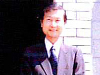 津軽三育医院　院長　亀谷　純三
